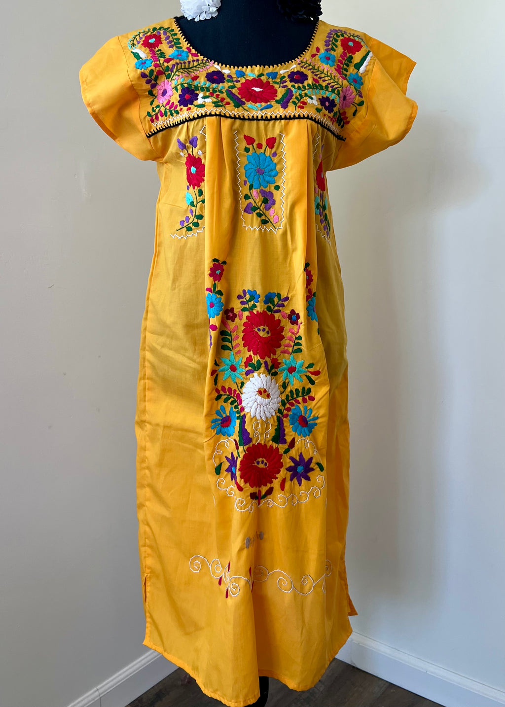 Handmade Oaxacan Embroidered Long Length Dress - San Antonino Style