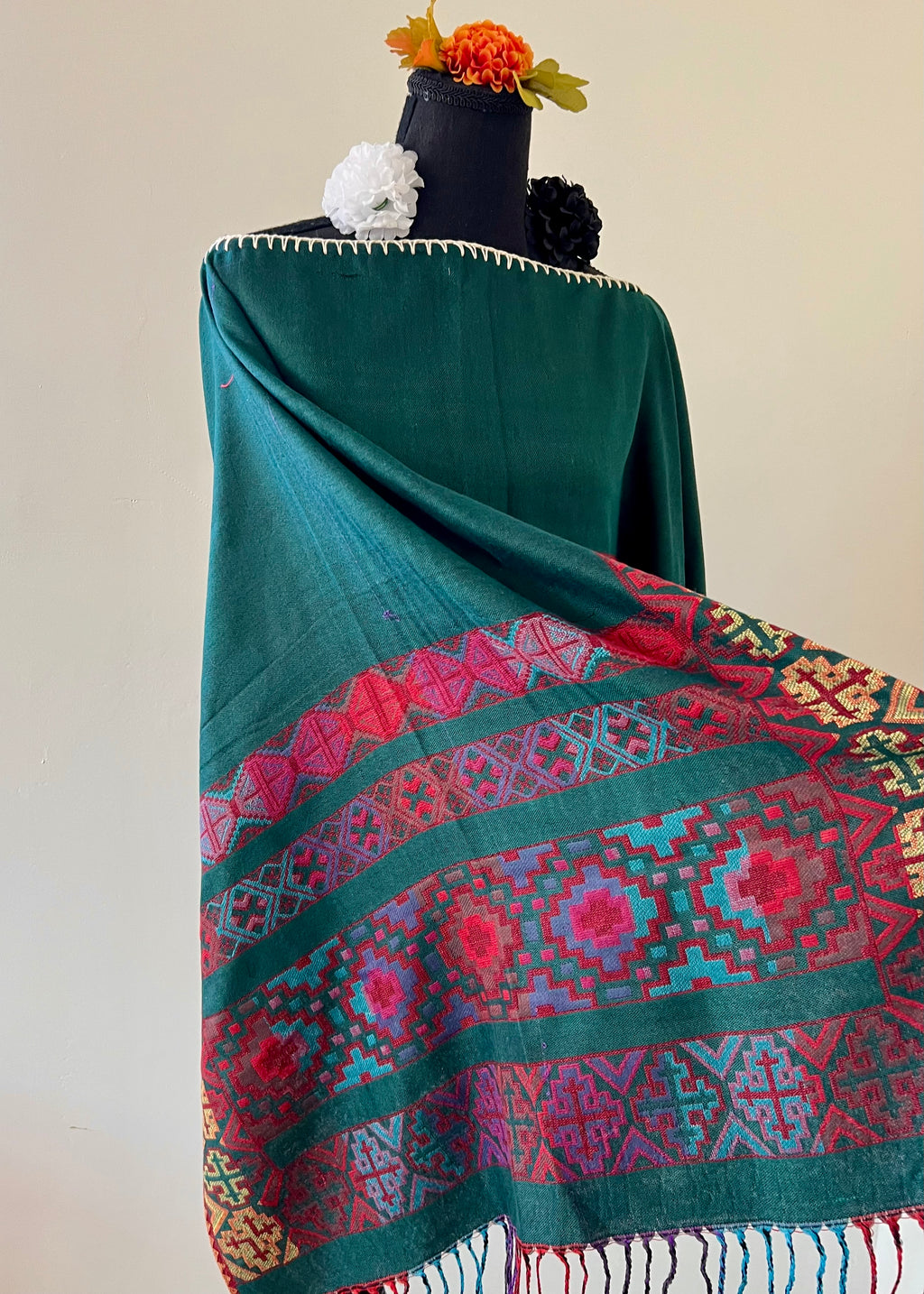 Geometric Border Rebozo-Style Woven Shawl / Multi-Way Cover-Up