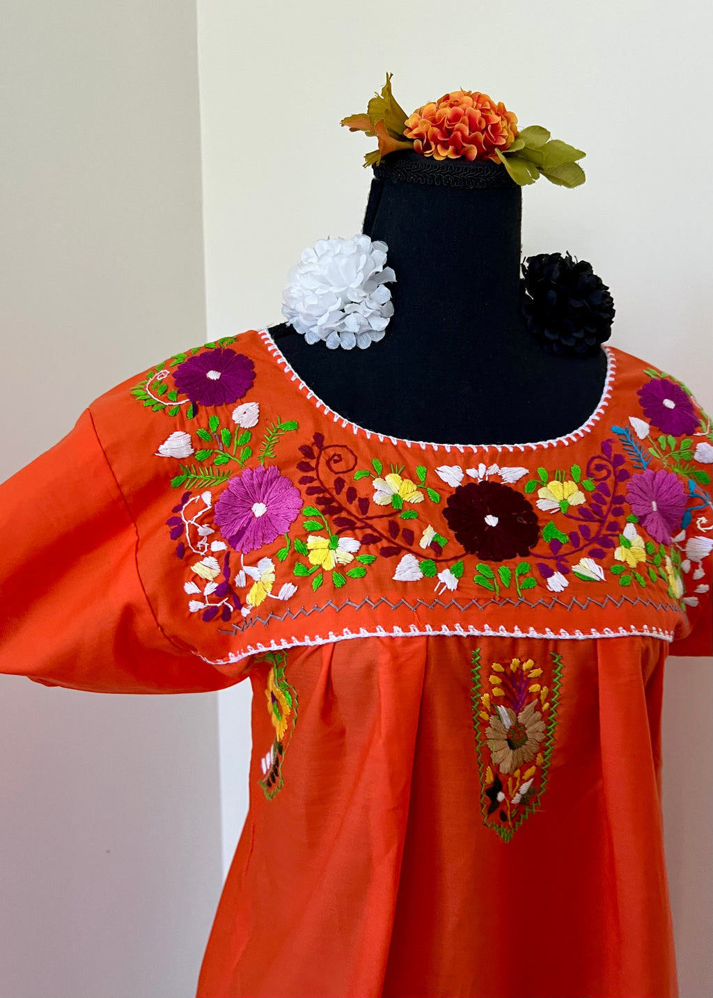 Handmade Oaxacan Embroidered Short Length Dress - San Antonino Style
