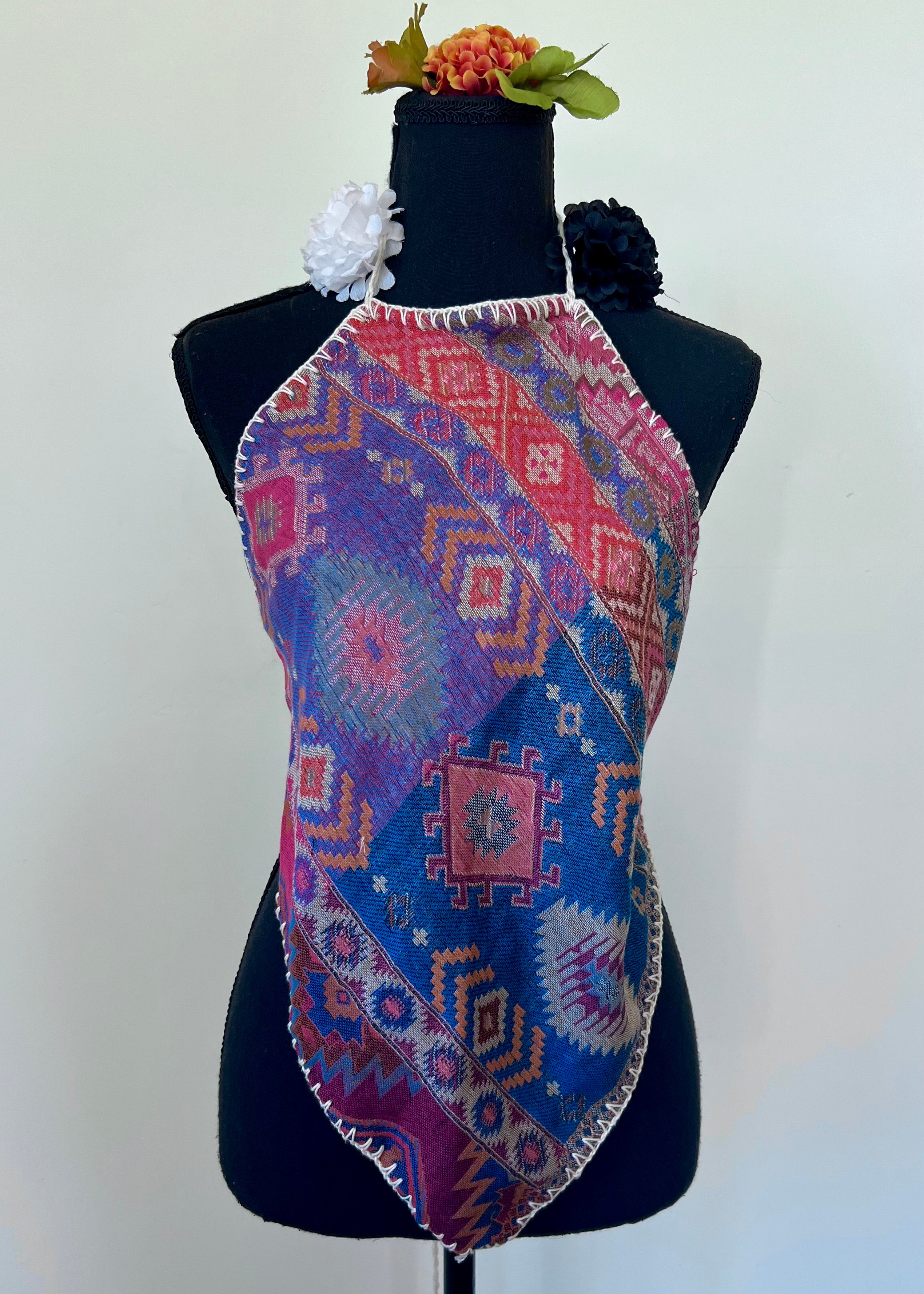Geometric Diamond Backless Halter Top