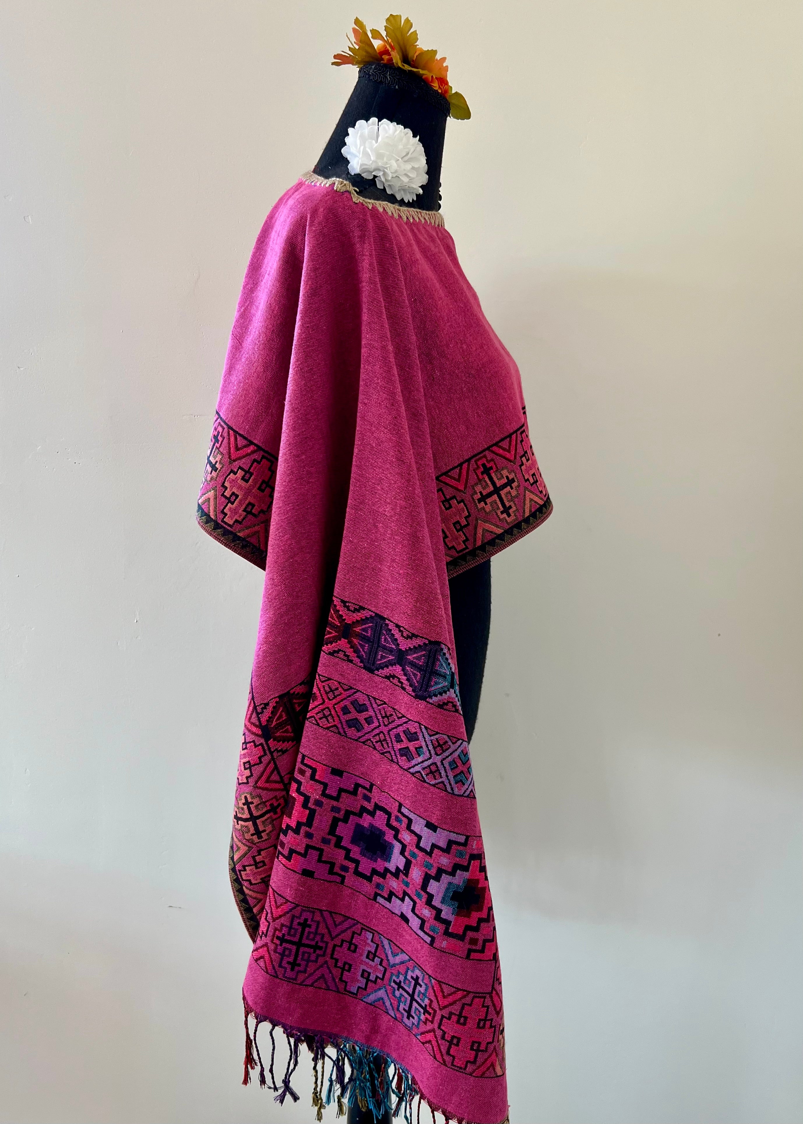 Geometric Border Rebozo-Style Woven Shawl / Multi-Way Cover-Up