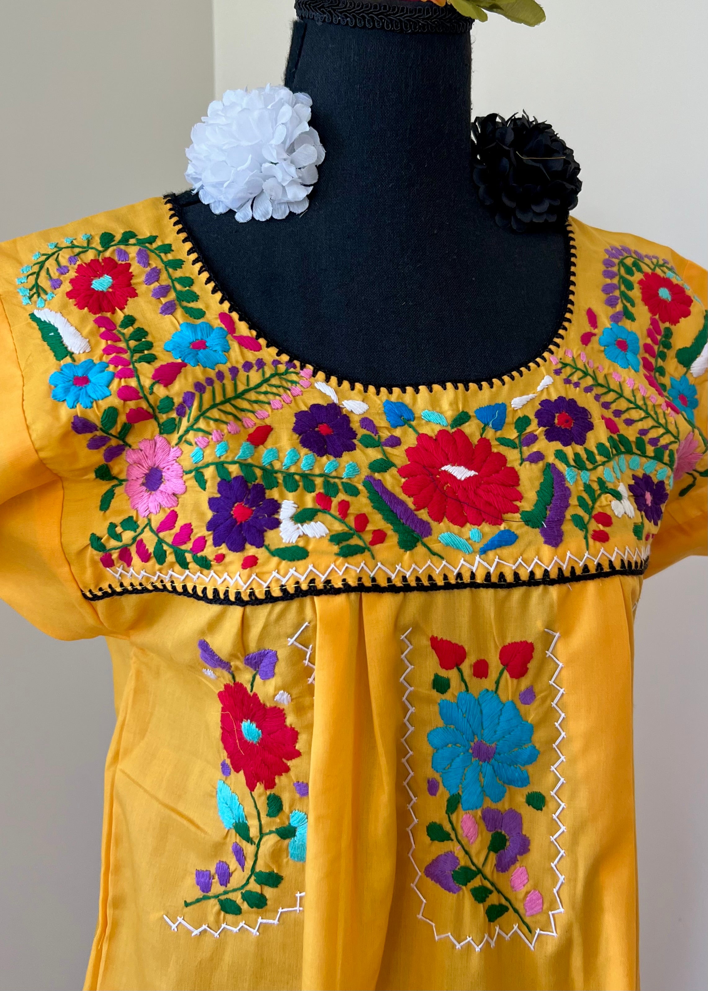 Handmade Oaxacan Embroidered Long Length Dress - San Antonino Style