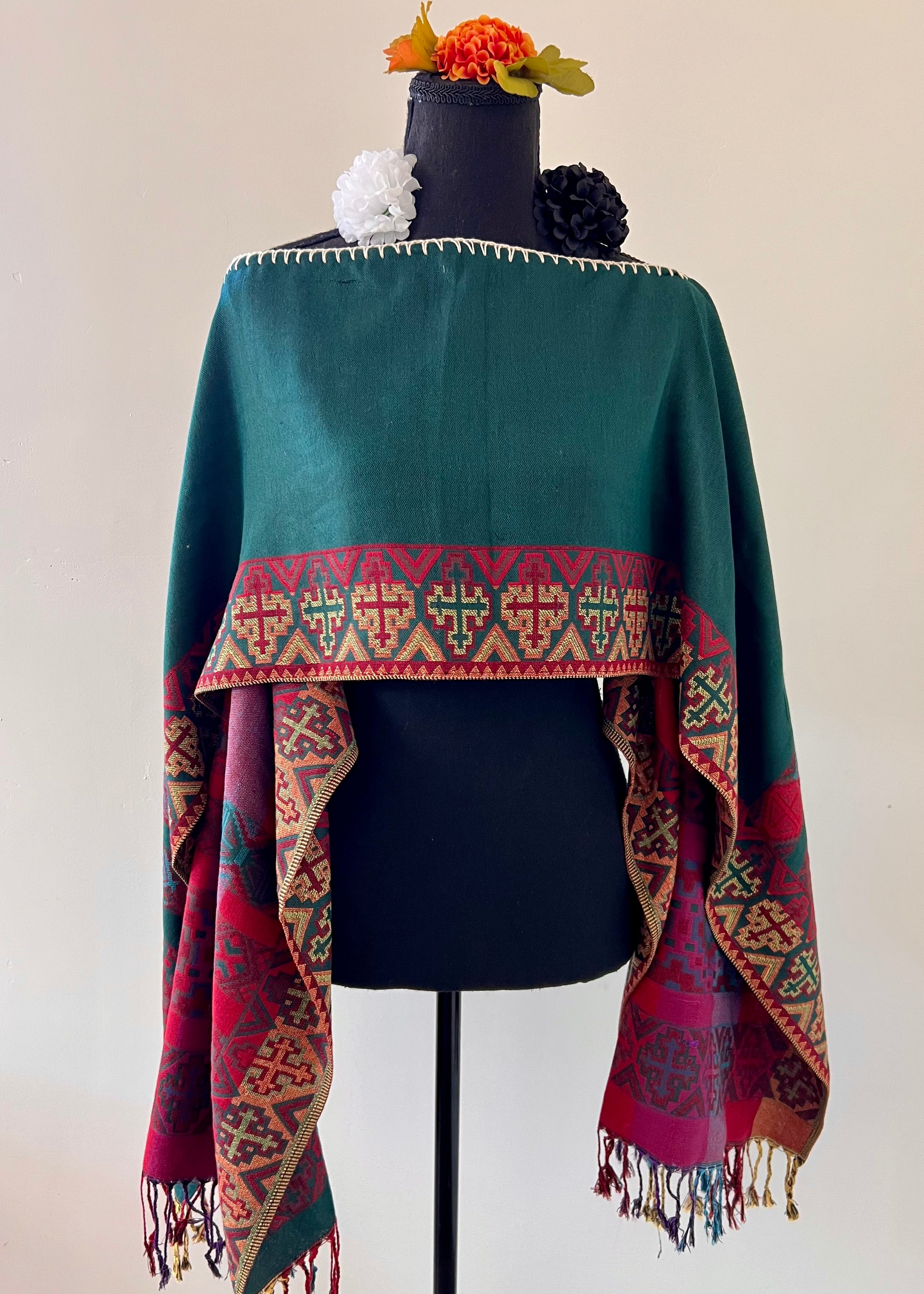 Geometric Border Rebozo-Style Woven Shawl / Multi-Way Cover-Up