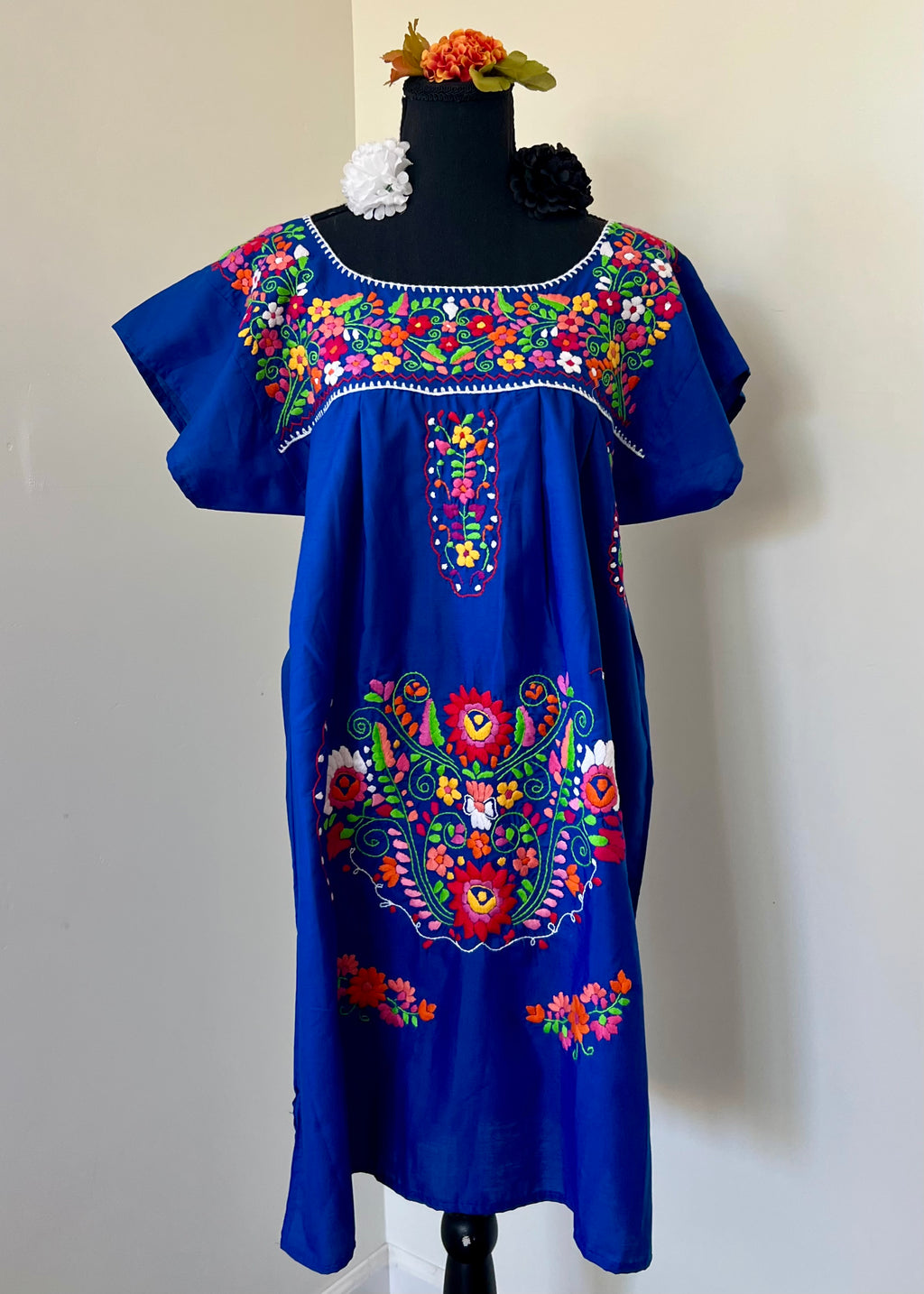 Handmade Oaxacan Embroidered Short Length Dress - San Antonino Style