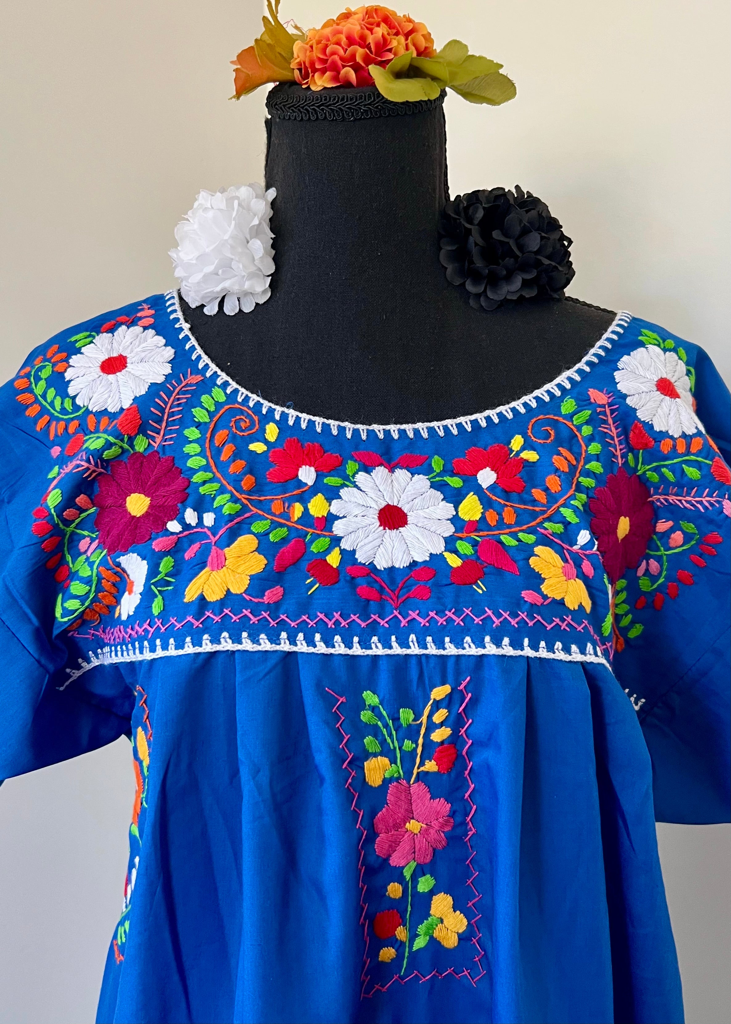 Handmade Oaxacan Embroidered Long Length Dress - San Antonino Style