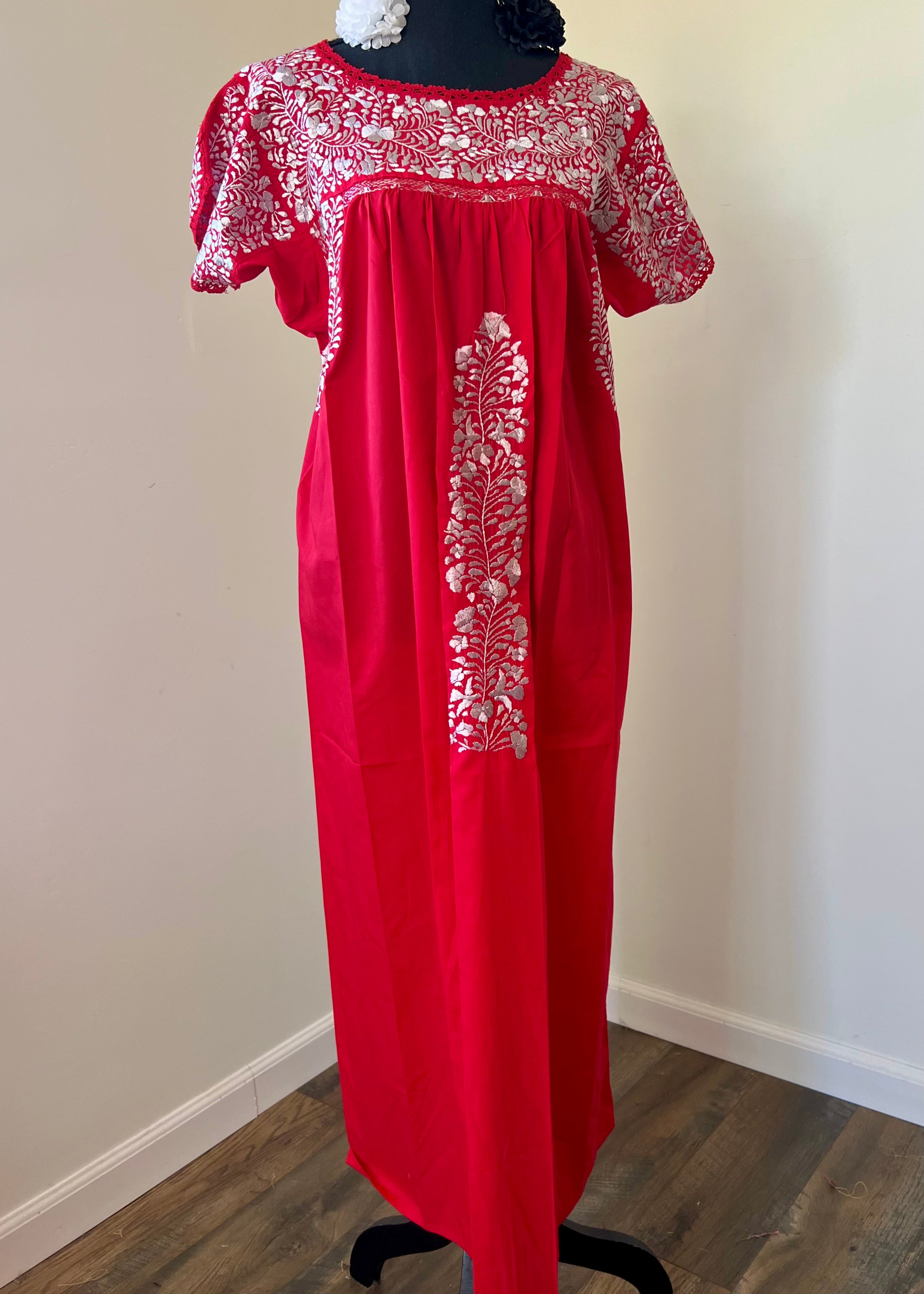 Handmade Oaxacan Embroidered Long Length Dress - San Antonino Style